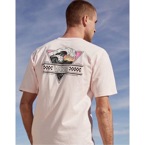 Vans Other - Vans Retro waives classic fit Tshirt